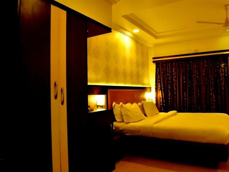 The Grand Krishna Luxury Hotel Chikmagalūr Εξωτερικό φωτογραφία