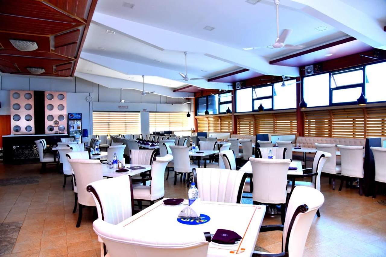 The Grand Krishna Luxury Hotel Chikmagalūr Εξωτερικό φωτογραφία