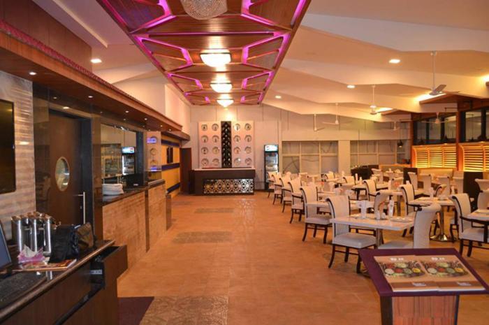 The Grand Krishna Luxury Hotel Chikmagalūr Εξωτερικό φωτογραφία